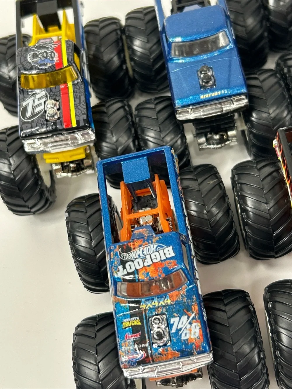 Hot Wheels Monster Truck Jam Lot Bigfoot 75 4x4 pickup